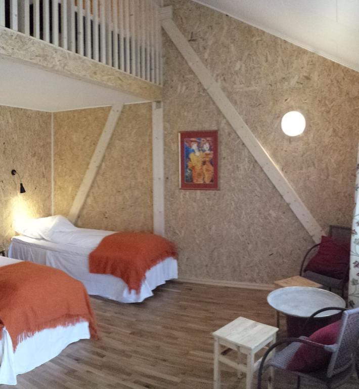 Renskaug Vertsgard Hotel *